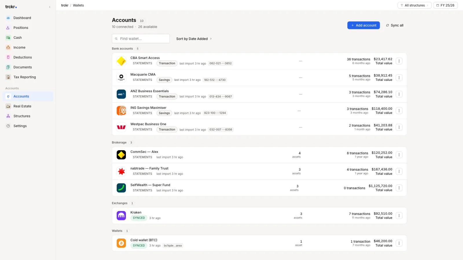 Accounts screen showing banks, brokers, exchanges and wallets